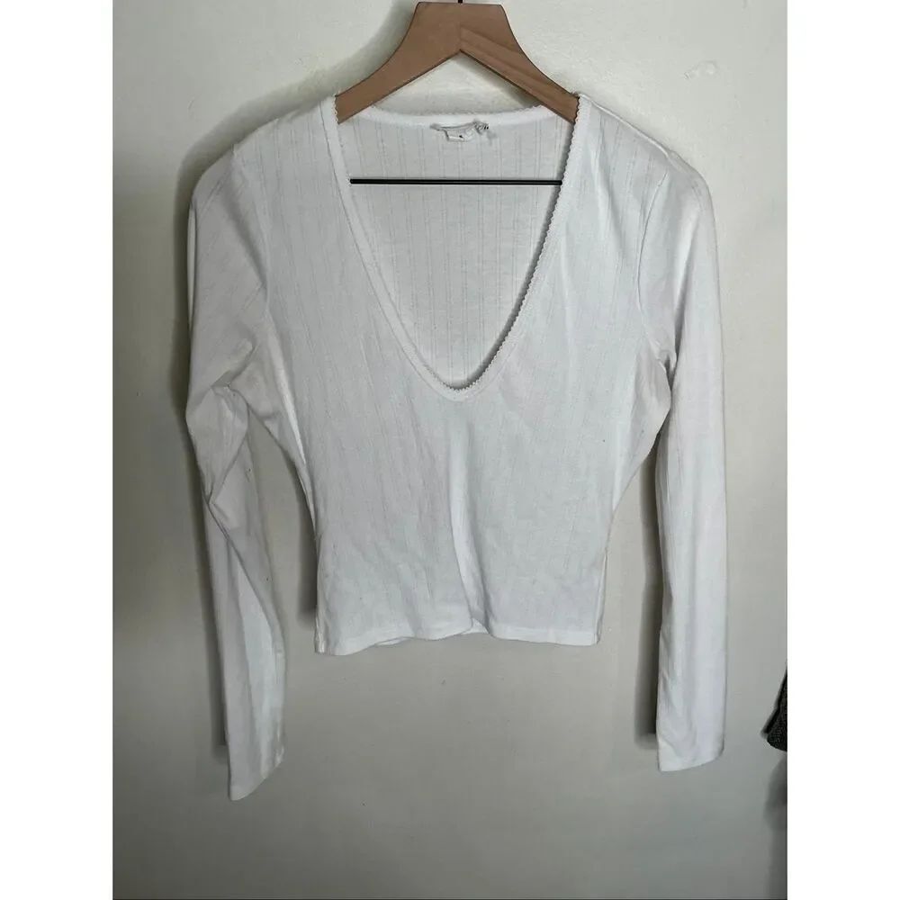 Good American Deep V Neck Shirt | White in Small